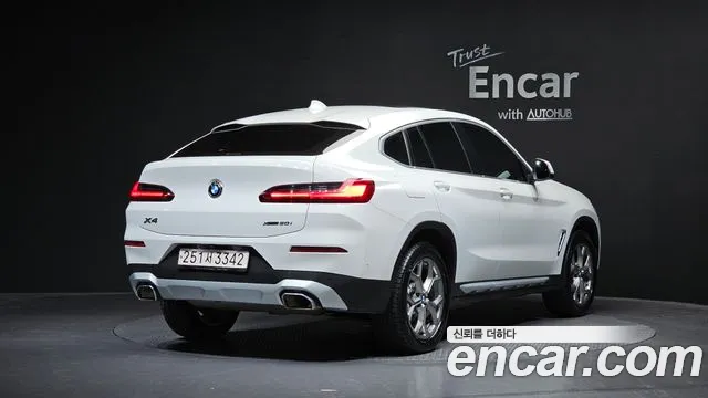 BMW X4 — Фото автомобиля 2