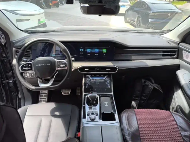Jetour X90 — Фото автомобиля 9