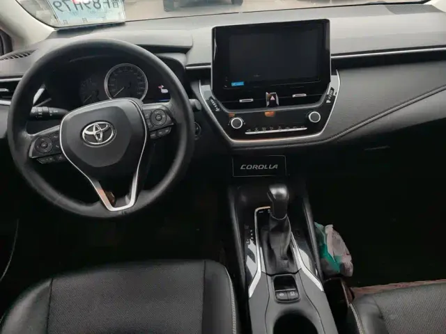 Toyota Corolla — Фото автомобиля 12