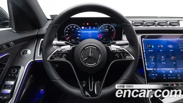 Mercedes-Benz S-Class — Фото автомобиля 20