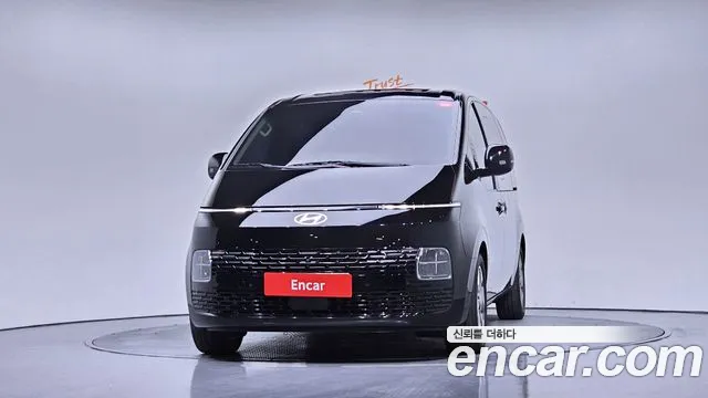 Hyundai Staria Staria 4WD Tourer 9 мест — Фото автомобиля 3
