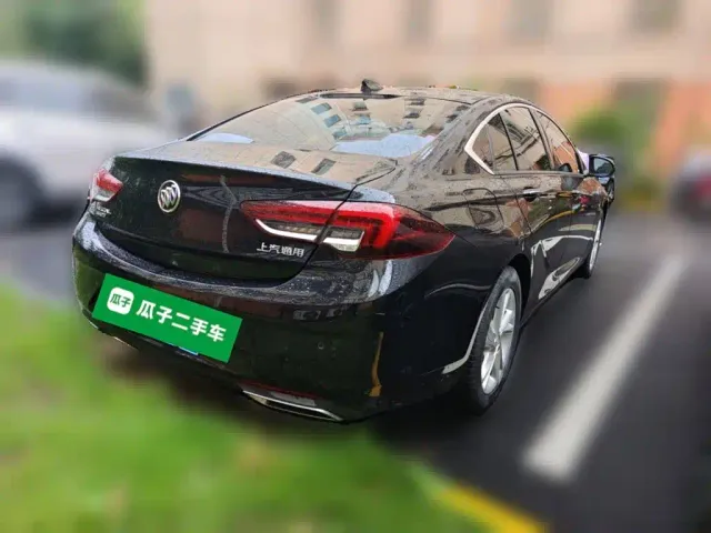Buick Regal — Фото автомобиля 6