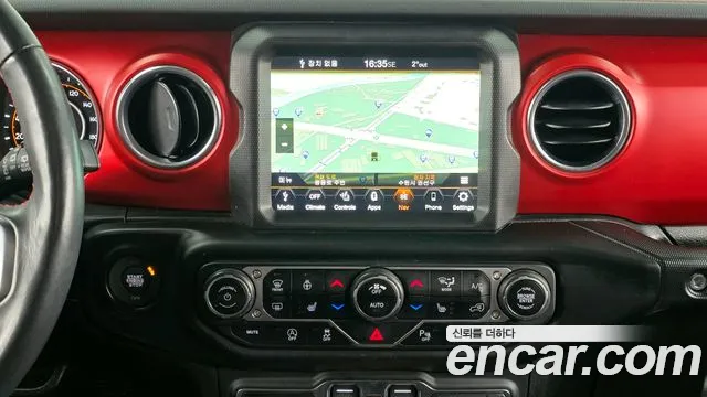 Jeep Wrangler Wrangler (JL) 2.0 Rubicon 4 двери Limited Edition Rain — Фото автомобиля 14
