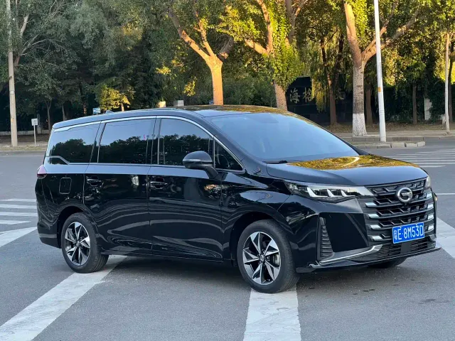 GAC Trumpchi M6 — Фото автомобиля 2