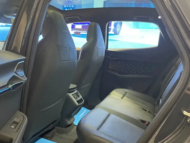 Volkswagen ID. Unyx 06 — Фото автомобиля 17