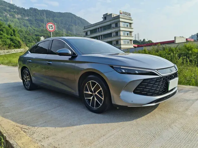 BYD Qin L — Фото автомобиля 3