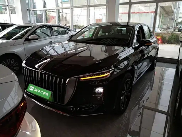 Hongqi H5 PHEV — Фото автомобиля 2