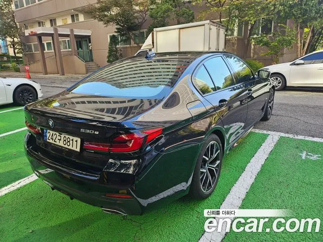 BMW 5 Series G30 — Фото автомобиля 2