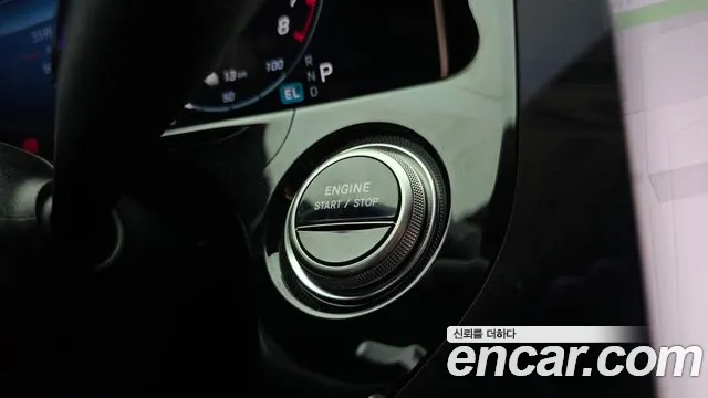 Mercedes-Benz E-Class — Фото автомобиля 13