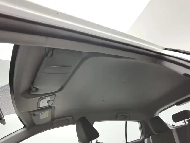 Toyota YARiS L Zhi Xuan — Фото автомобиля 14