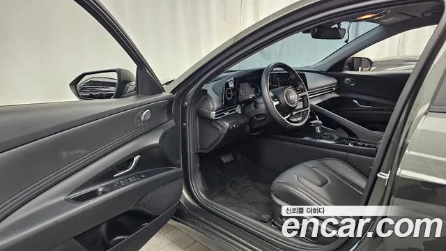 Hyundai Avante CN7 — Фото автомобиля 15