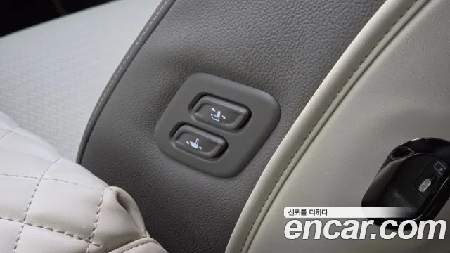 Kia Carnival — Фото автомобиля 23