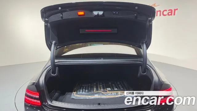 Genesis G80 RG3 — Фото автомобиля 20