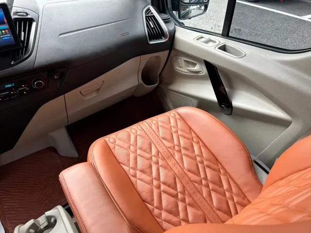 Ford Tourneo — Фото автомобиля 15