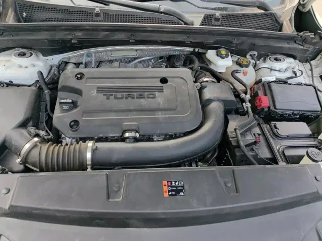 Buick Envision Plus — Фото автомобиля 10