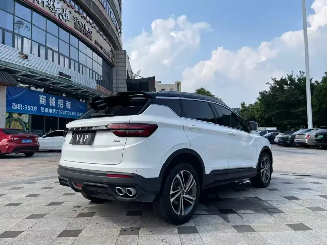 Geely Binyue — Фото автомобиля 7