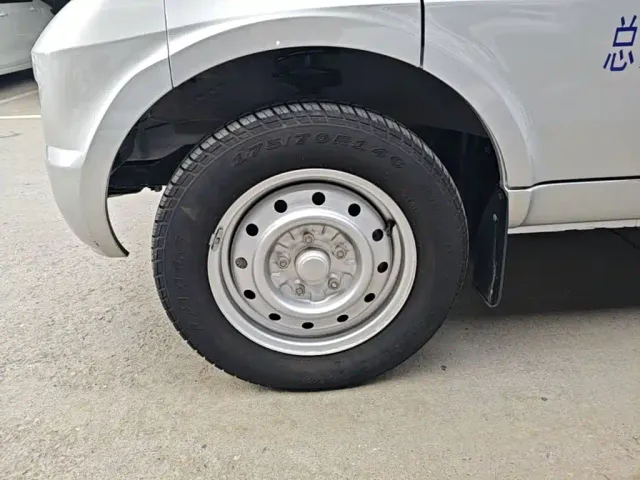 Wuling Rongguang — Фото автомобиля 22