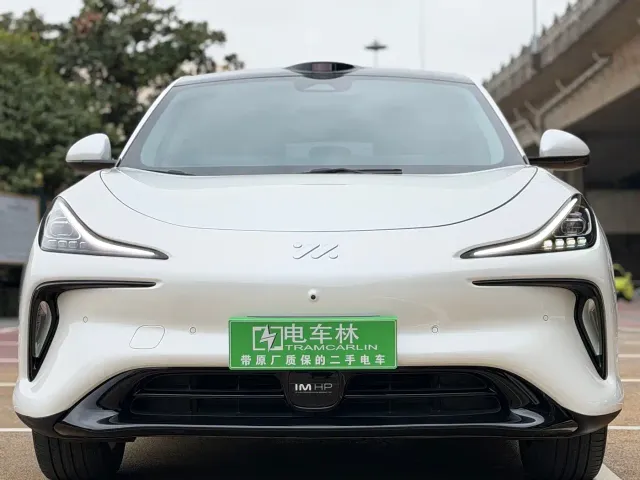 IM Motors LS6 — Фото автомобиля 2