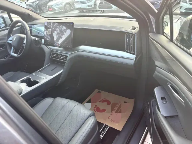 BYD Song L DM-i — Фото автомобиля 6