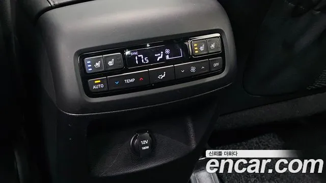 Hyundai Palisade Palisade Дизель 2.2 2WD — Фото автомобиля 17