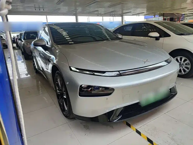 Xpeng P7 — Фото автомобиля 3