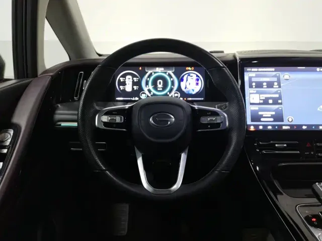 GAC Trumpchi M8 — Фото автомобиля 11
