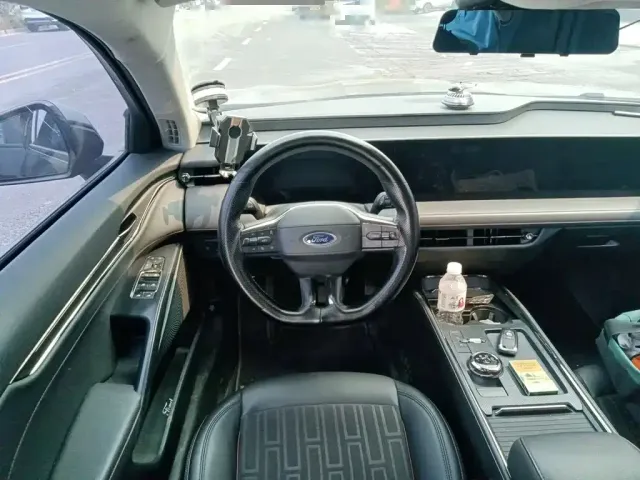 Ford Mondeo — Фото автомобиля 6