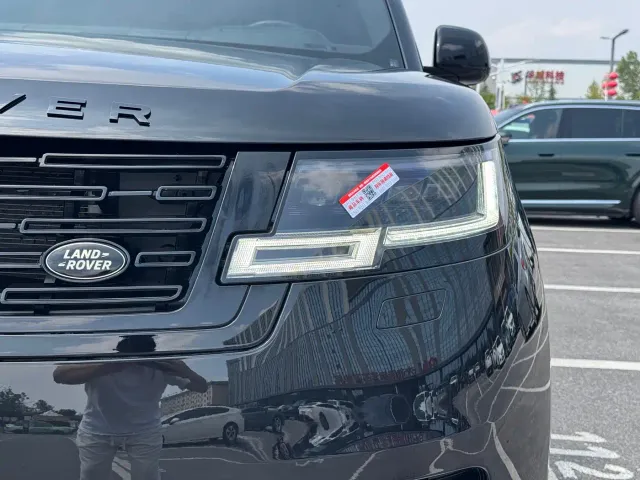 Land Rover Range Rover — Фото автомобиля 10