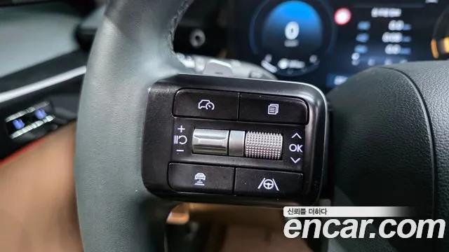 Hyundai Grandeur GN7 — Фото автомобиля 30