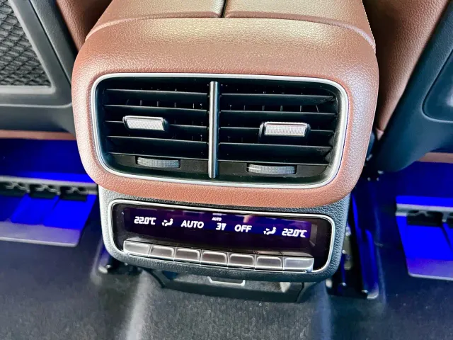 Mercedes-Benz GLS-Class — Фото автомобиля 20