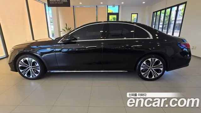 Mercedes-Benz E-Class E-класс W214 — Фото автомобиля 11
