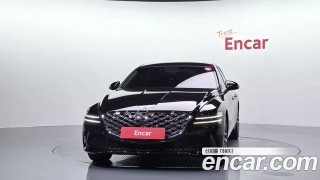 Genesis G80 Бензин 2.5 турбо AWD — Фото автомобиля 2