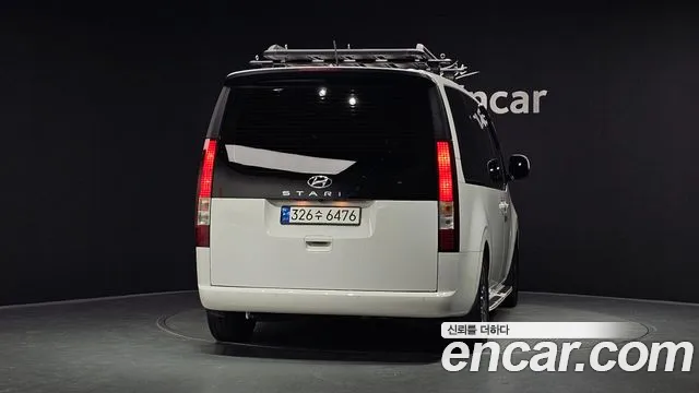 Hyundai Staria Staria Tourer 9 мест — Фото автомобиля 4