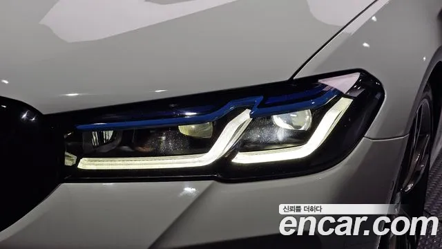 BMW 5 Series G30 — Фото автомобиля 7