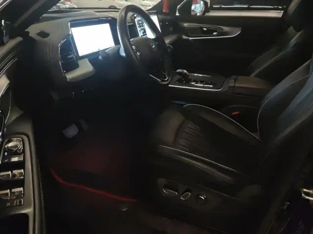 GAC Trumpchi GS8 — Фото автомобиля 9