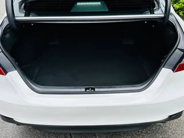 Toyota Camry — Фото автомобиля 13