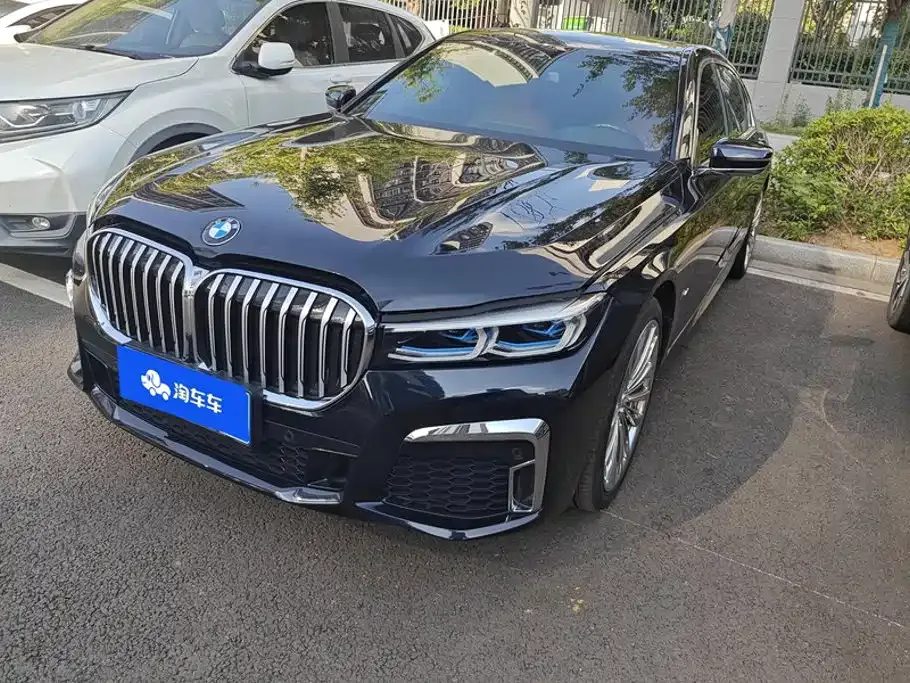 Фотография автомобиля — BMW BMW 7 Series