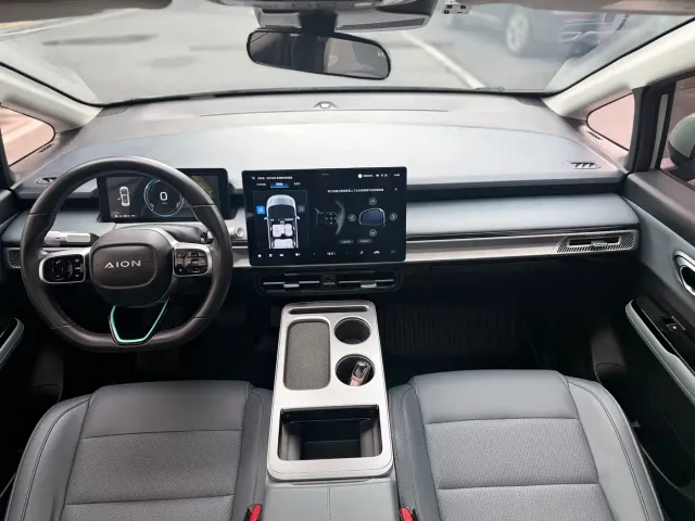 GAC Aion Y — Фото автомобиля 14