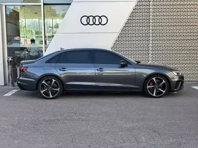Audi Audi A4L 2022 45 TFSI quattro Premium Dynamic — Фото автомобиля 13