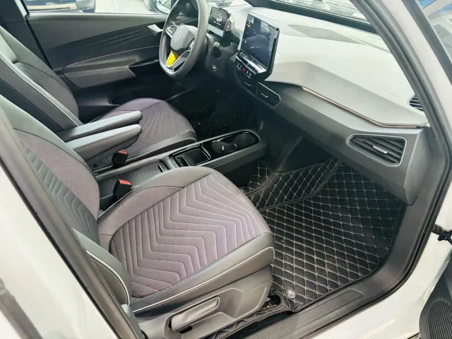 Volkswagen ID.3 — Фото автомобиля 15