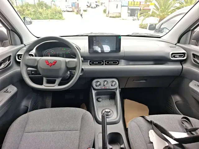 Wuling Hongguang — Фото автомобиля 5
