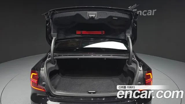 Вольво S60 S60 третьего поколения B5 Ultimate Bright — Фото автомобиля 20