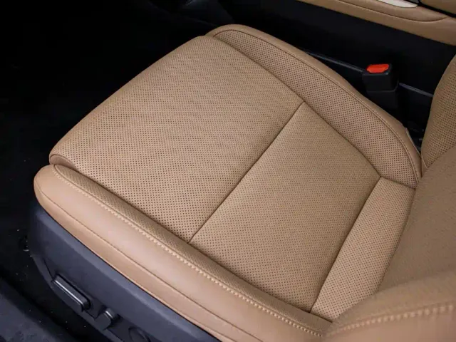 Lexus ES — Фото автомобиля 14