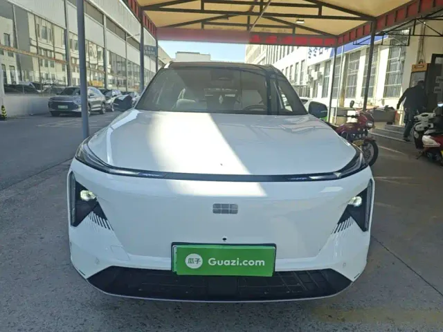 Geely Galaxy L7 — Фото автомобиля 2