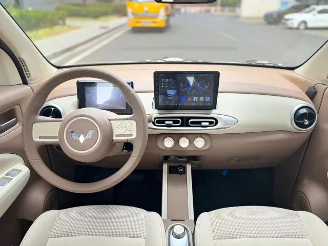 Wuling Hongguang Mini EV — Фото автомобиля 9