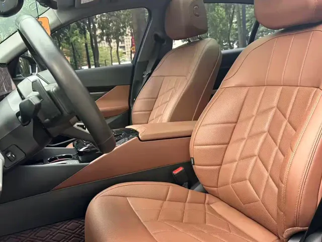 BMW 5 Series — Фото автомобиля 6