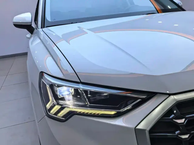 Audi Q3 — Фото автомобиля 7