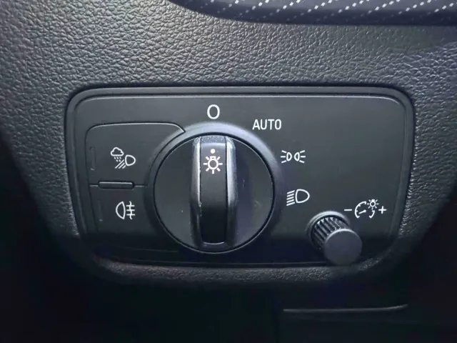 Audi Audi Q2L 2022 35 TFSI Fashion Dynamic — Фото автомобиля 11