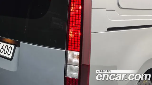 Hyundai Staria — Фото автомобиля 8
