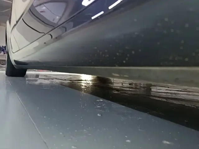 Tesla Model 3 — Фото автомобиля 20